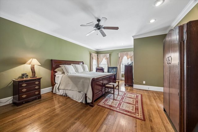1023 Nicholson Street, Houston, TX 77008