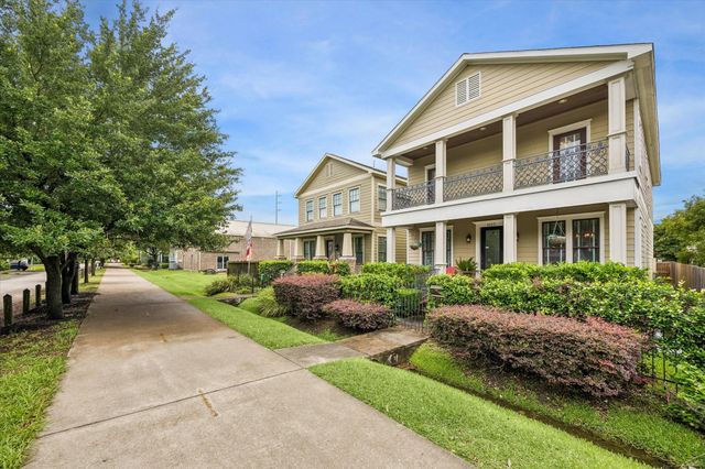 1023 Nicholson Street, Houston, TX 77008