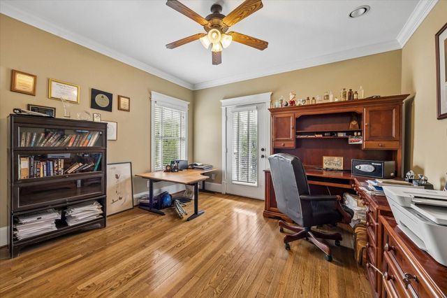 1023 Nicholson Street, Houston, TX 77008