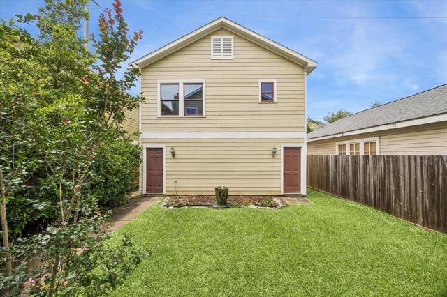 1023 Nicholson Street, Houston, TX 77008