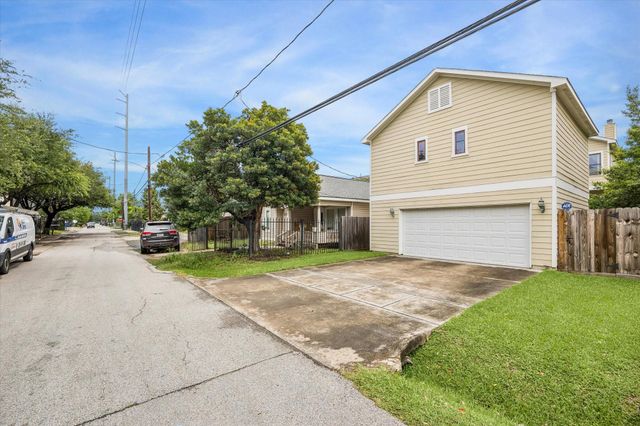 1023 Nicholson Street, Houston, TX 77008