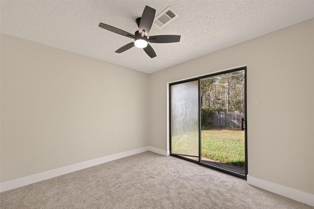 7427 Willow Oak Drive, Baytown, TX 77521