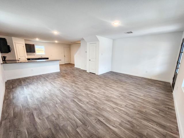 9815 Emerald Stone Way, Conroe, TX 77306