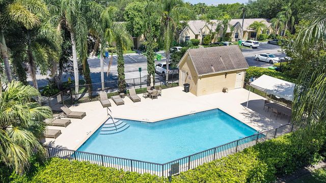 3648 NW 83rd Lane, Sunrise, FL 33351