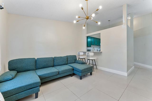 3648 NW 83rd Lane, Sunrise, FL 33351