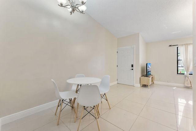 3648 NW 83rd Lane, Sunrise, FL 33351