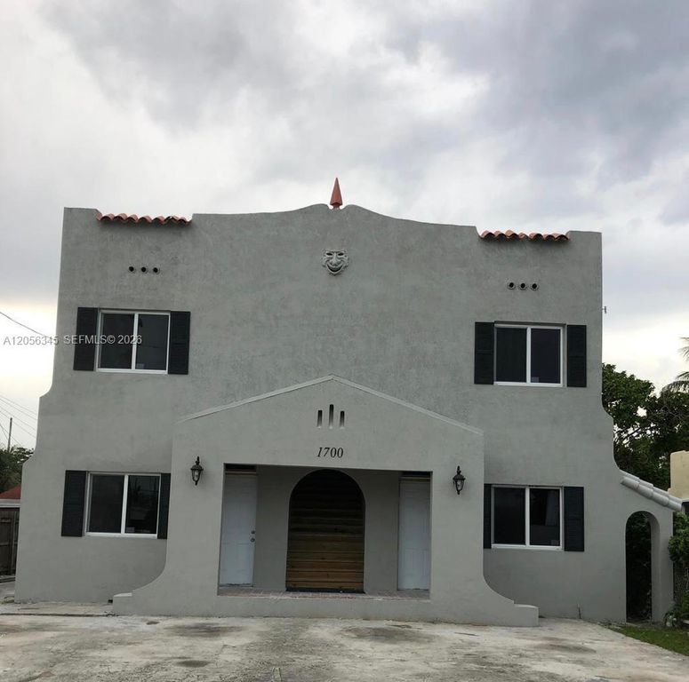 1700 NW 22 Court 5, Miami, FL 33125