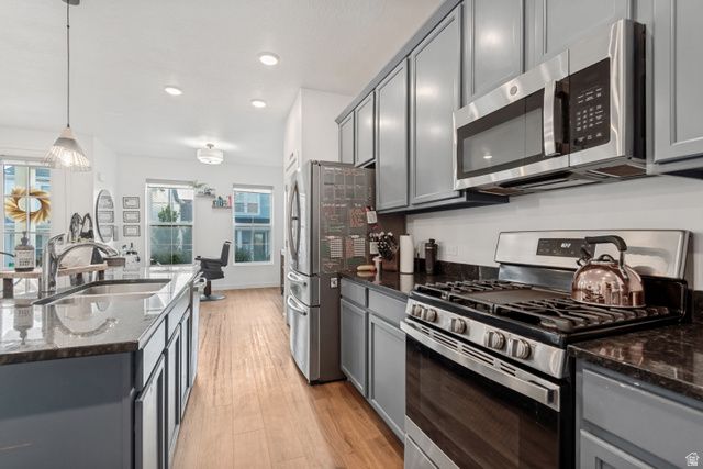 6723 W SKIP ROCK RD, South Jordan, UT 84009