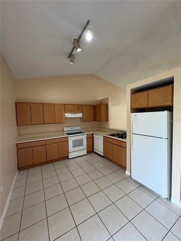 64 CORDONA DRIVE A, Kissimmee, FL 34758