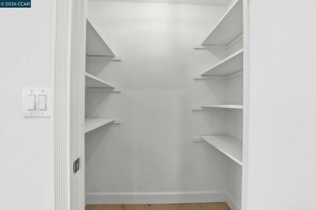 128 Diablo View Dr, Orinda, CA 94563