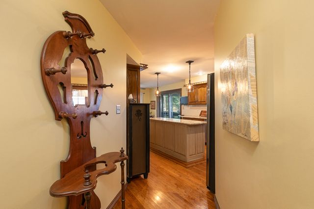 4181 E Farm Road 164, Springfield, MO 65809
