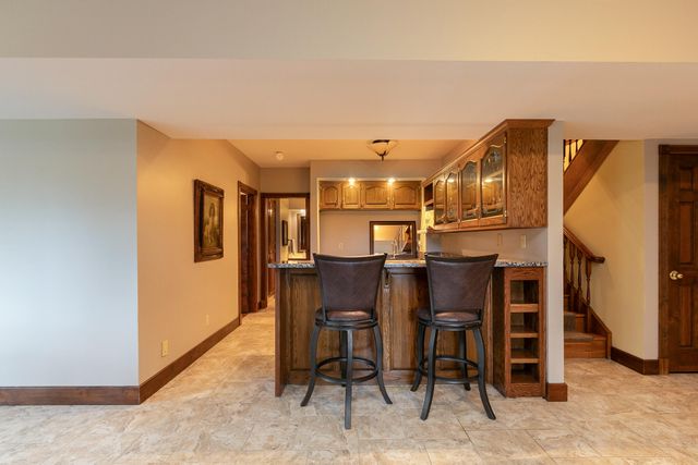 4181 E Farm Road 164, Springfield, MO 65809