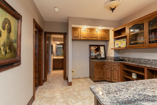 4181 E Farm Road 164, Springfield, MO 65809