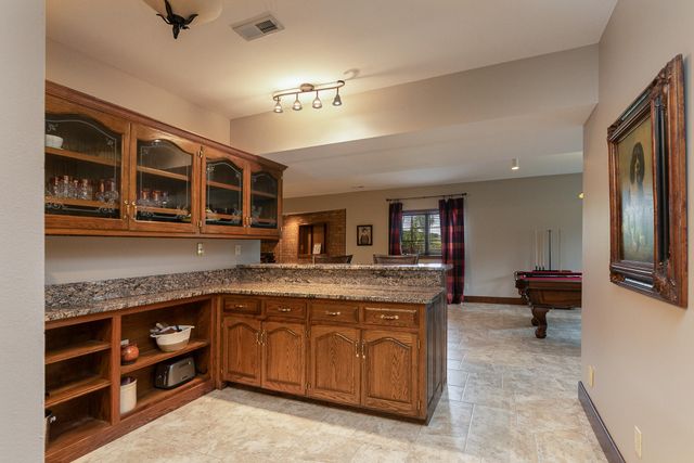 4181 E Farm Road 164, Springfield, MO 65809