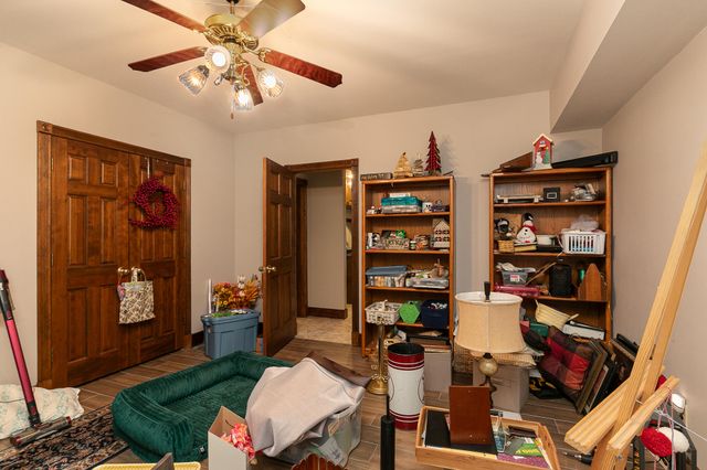 4181 E Farm Road 164, Springfield, MO 65809