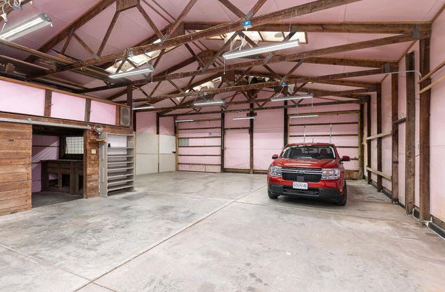 4181 E Farm Road 164, Springfield, MO 65809