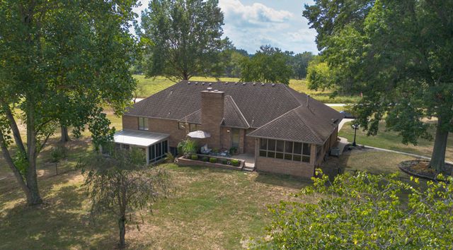 4181 E Farm Road 164, Springfield, MO 65809