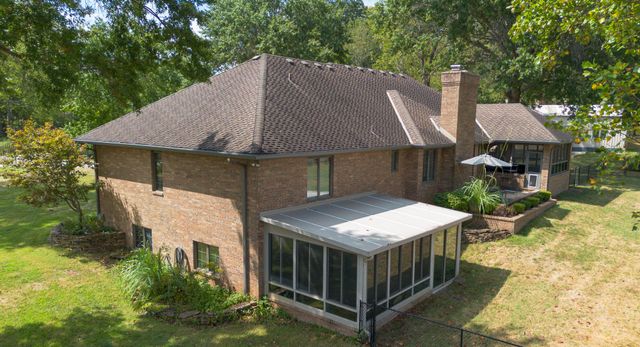 4181 E Farm Road 164, Springfield, MO 65809