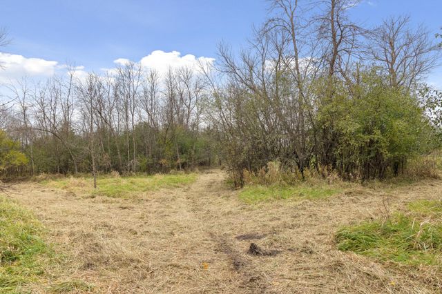 285 B N Old Crystal Bay Road, Orono, MN 55356