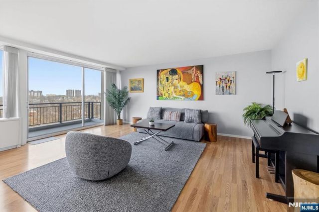 1 Horizon Road 1209, Fort Lee, NJ 07024