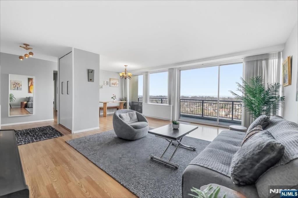 1 Horizon Road 1209, Fort Lee, NJ 07024