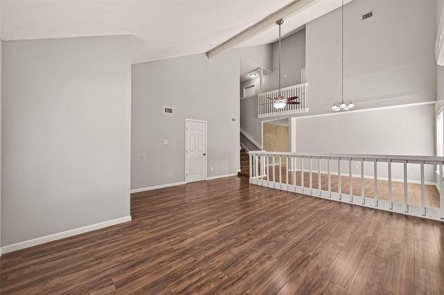 1806 Foxlake Dr, Houston, TX 77084