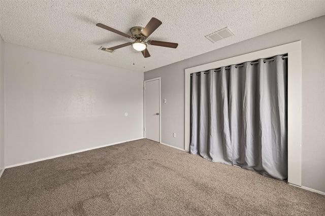 1806 Foxlake Dr, Houston, TX 77084