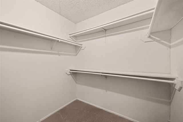 1806 Foxlake Dr, Houston, TX 77084