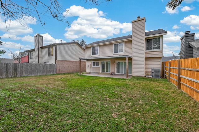 1806 Foxlake Dr, Houston, TX 77084