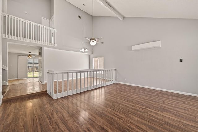 1806 Foxlake Dr, Houston, TX 77084