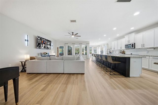 32306 GARDEN ALCOVE LOOP, Wesley Chapel, FL 33545