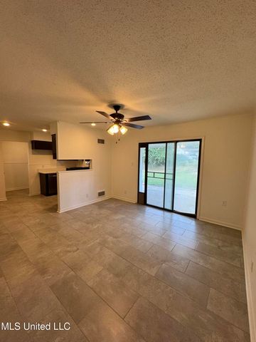 2283 Natchez Cove, Southaven, MS 38671