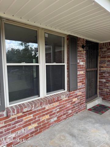 2283 Natchez Cove, Southaven, MS 38671