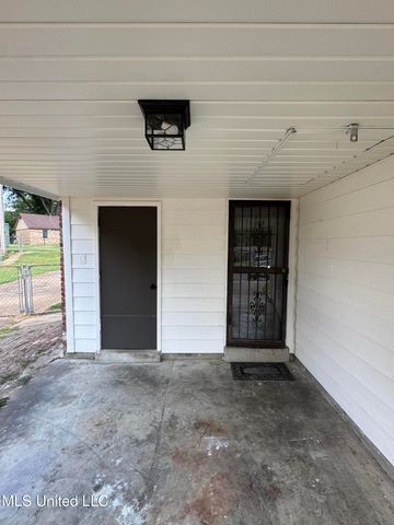 2283 Natchez Cove, Southaven, MS 38671
