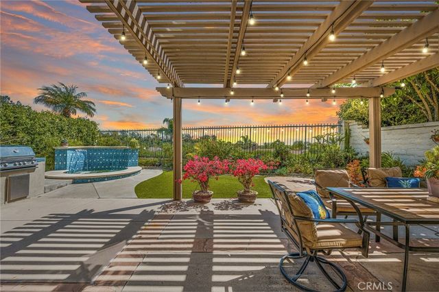 4 Santa Rita, Lake Forest, CA 92610