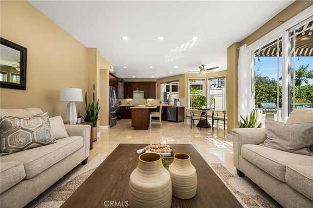 4 Santa Rita, Lake Forest, CA 92610