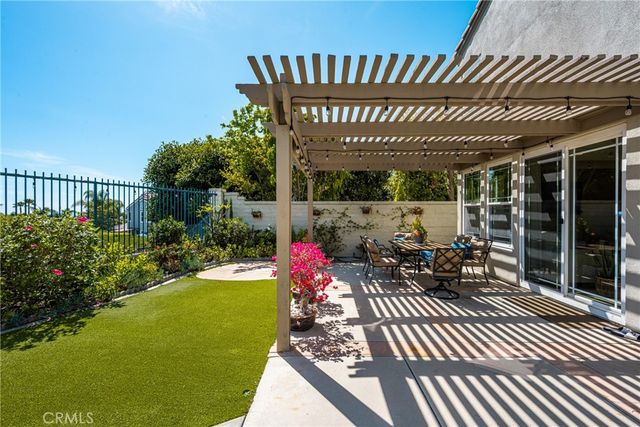 4 Santa Rita, Lake Forest, CA 92610