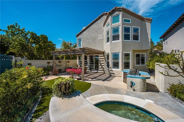 4 Santa Rita, Lake Forest, CA 92610