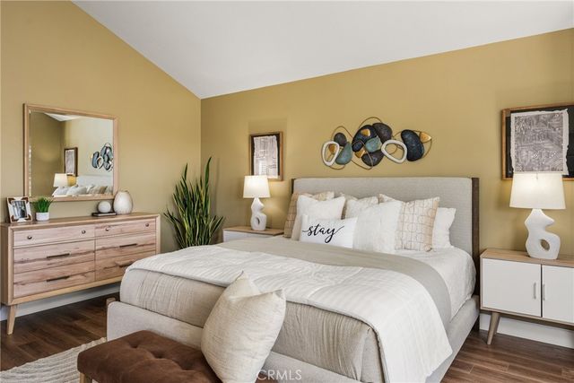 4 Santa Rita, Lake Forest, CA 92610