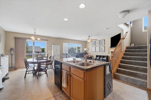 4922 Millenium Drive, Cedar Falls, IA 50613
