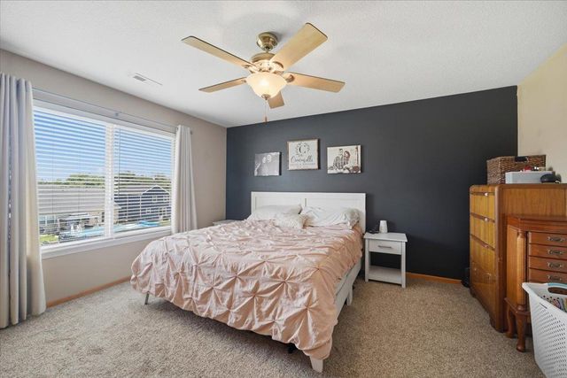 4922 Millenium Drive, Cedar Falls, IA 50613
