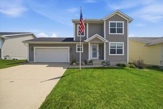 4922 Millenium Drive, Cedar Falls, IA 50613
