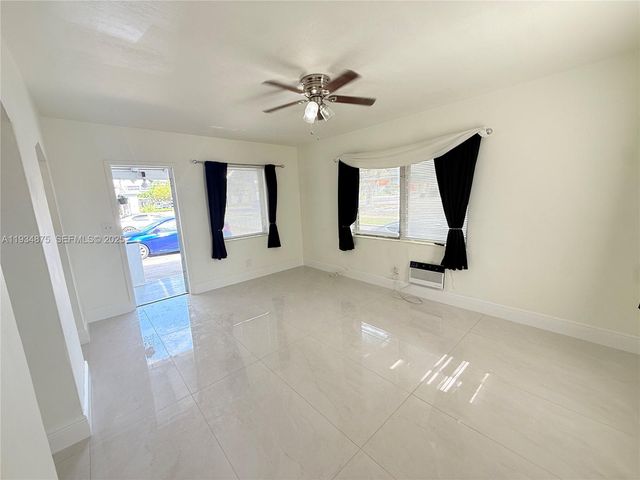 254 E Dania Beach Blvd 8, Dania Beach, FL 33004