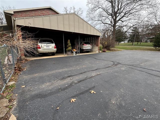 501 Lovers Lane, Rolla, MO 65401