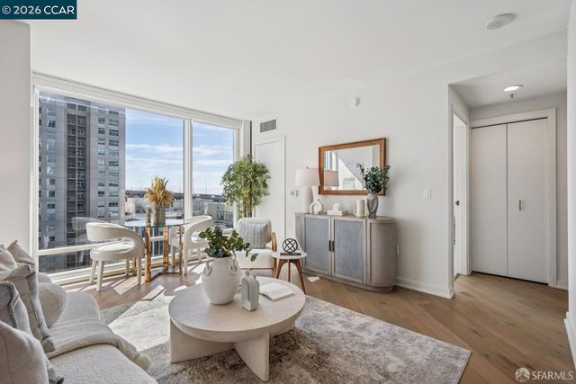 401 Harrison St 10E, San Francisco, CA 94105