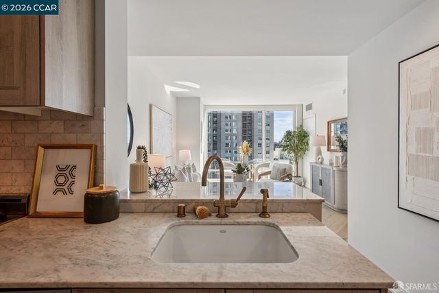 401 Harrison St 10E, San Francisco, CA 94105