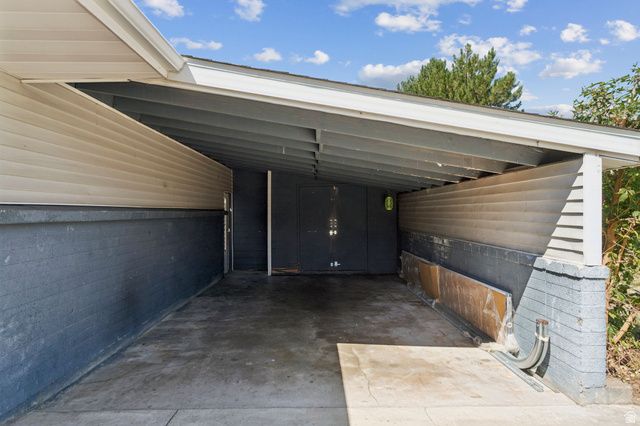 664 E 5720 S, Murray, UT 84107