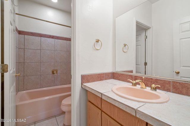 3232 N Olsen Avenue, Tucson, AZ 85719