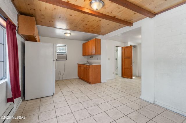 3232 N Olsen Avenue, Tucson, AZ 85719