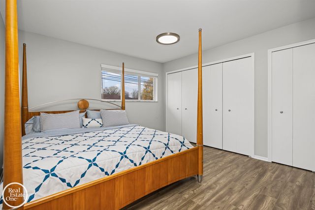 21516 Raven Avenue, Eastpointe, MI 48021